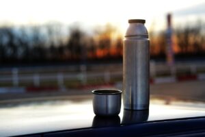 出先で美味しい紅茶を飲みたいなら、マイボトルにアイスティー入れていこう!