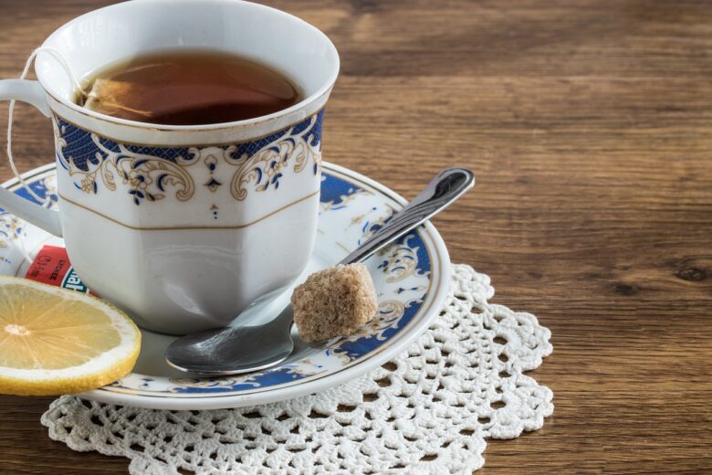 シンプルに飲むのに飽きたら、紅茶の飲み方を工夫してみよう￼